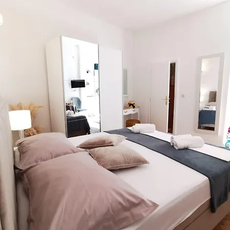 Διαμέρισμα & Bedroom D&m2