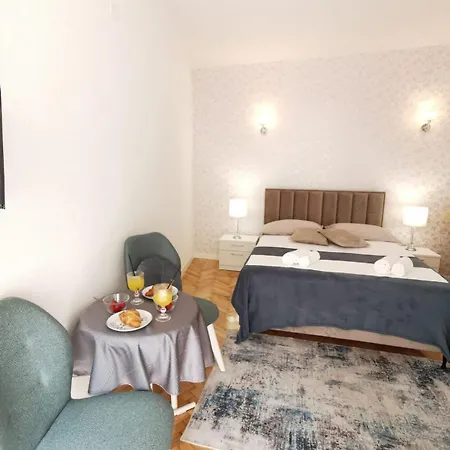 Διαμέρισμα & Bedroom D&m2 Μακάρσκα