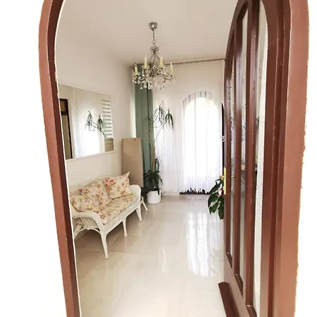 Διαμέρισμα & Bedroom D&m2 *