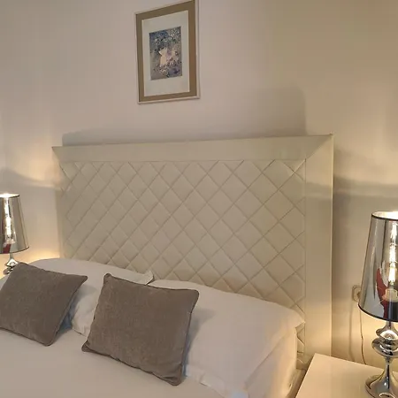 & Bedroom D&m2 Daire Makarska