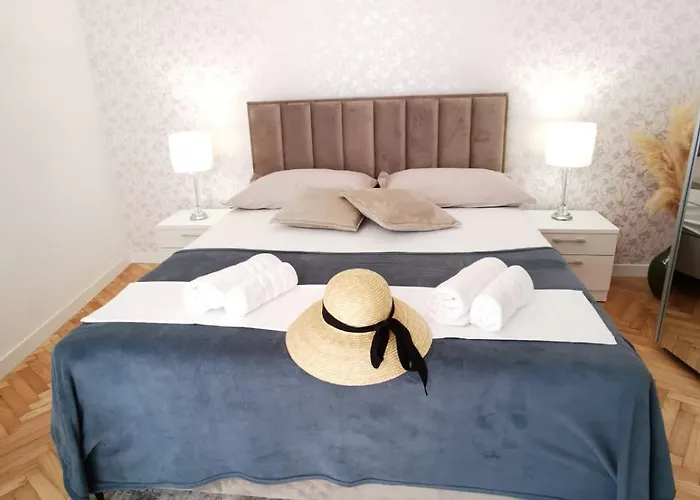 & Bedroom D&m2