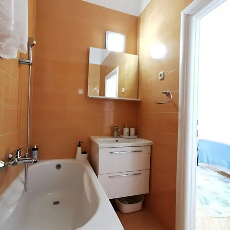 & Bedroom D&m2